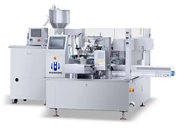 Упаковка сока в стоячие пакеты